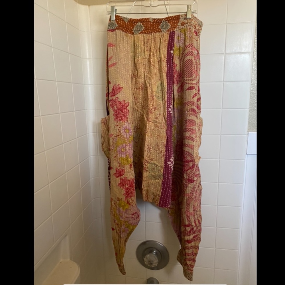 Kantha Bae harem pants